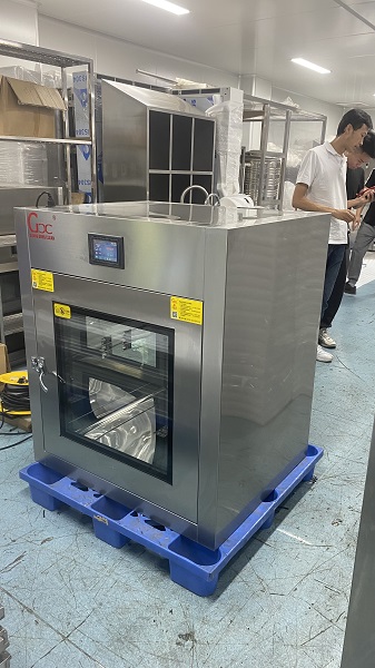氙光生物安全不锈钢传递窗 - 氙光净化设备系列-产品中心(图1)